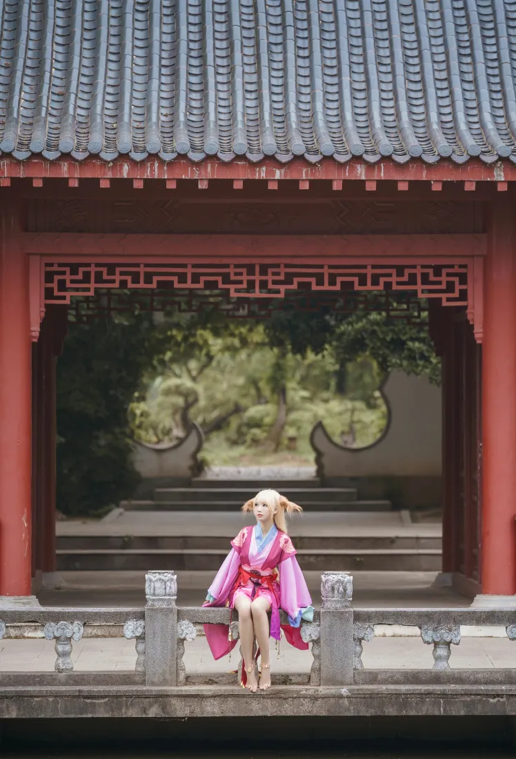 涂山苏苏手机壁纸｜古风中式庭院背景图片 - 妖狐小红娘cos「哲风壁纸」