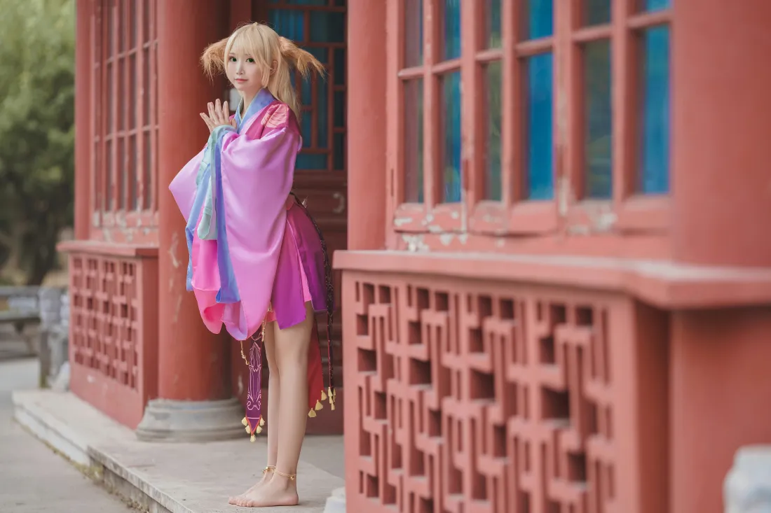 6k狐妖小红娘涂山苏苏壁纸｜古风红墙背景图片 - 面饼仙儿cosplay「哲风壁纸」