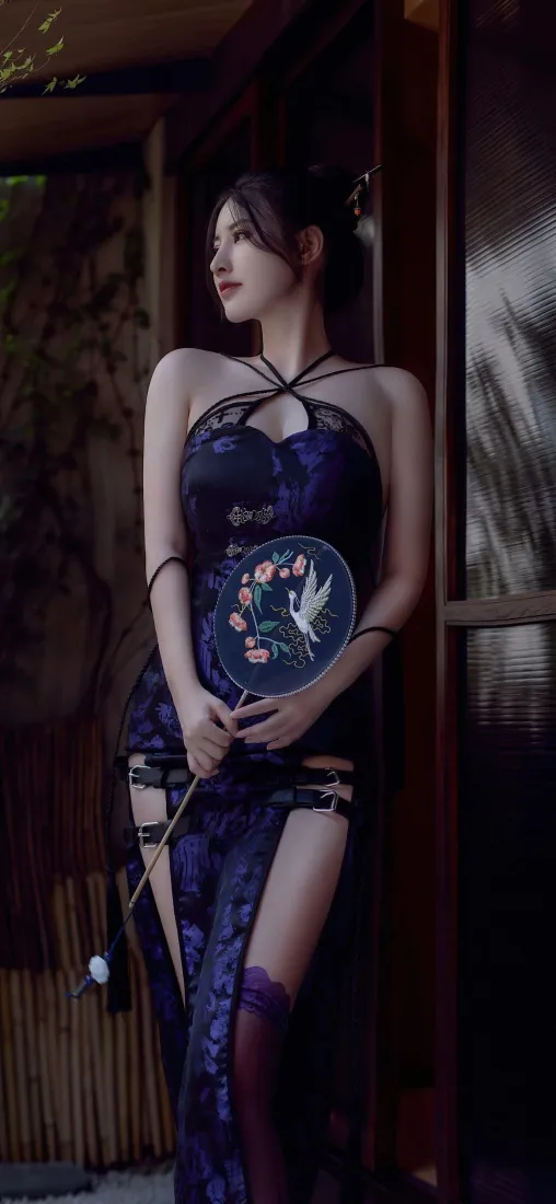 旗袍美女手机壁纸｜古风暗调背景图片 - 氛围感人像「哲风壁纸」