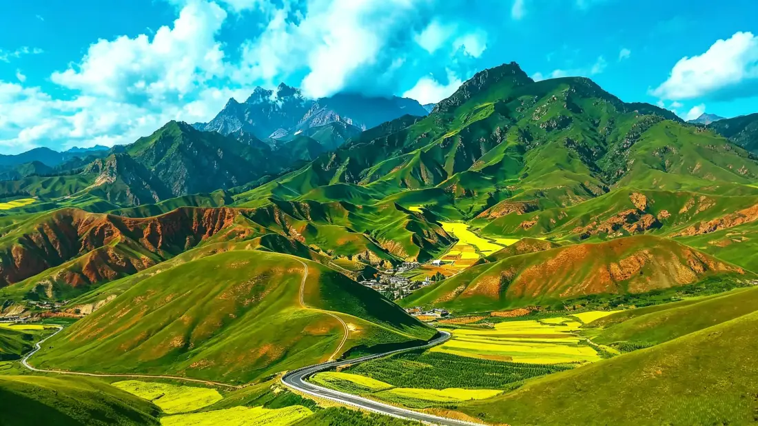 3k连绵高原山川壁纸｜油菜花田公路背景图片 - 清新自然风光「哲风壁纸」