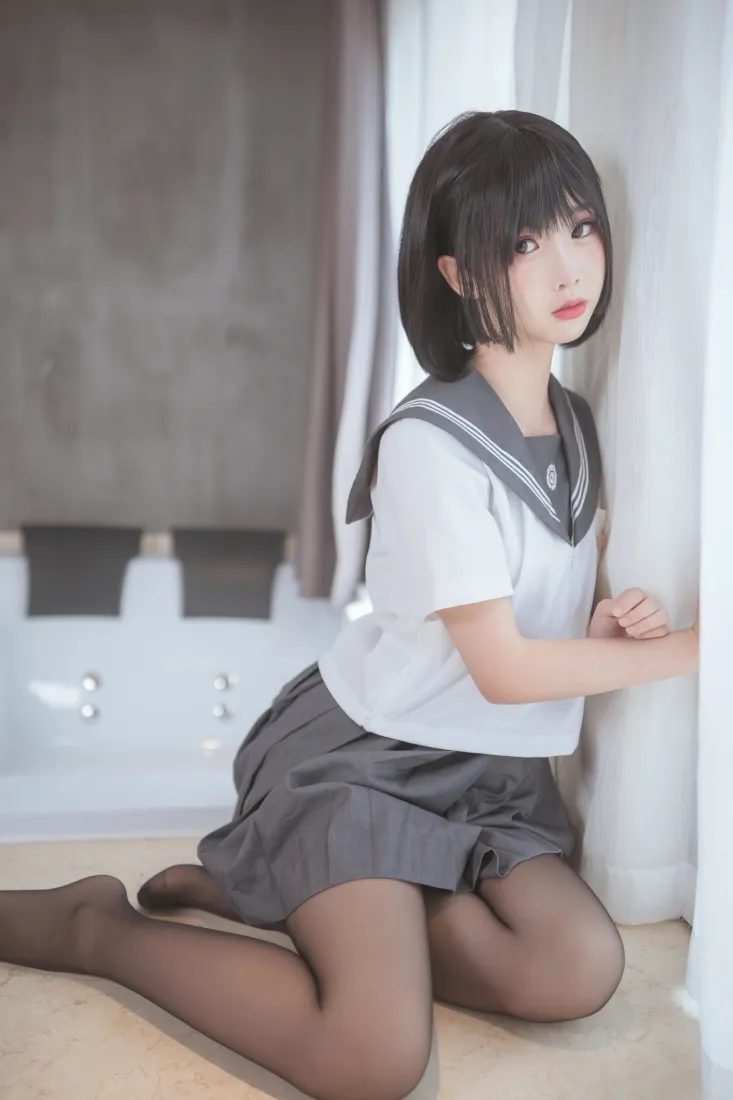 面饼仙儿手机壁纸｜jk制服少女背景图片 - 居家黑丝写真「哲风壁纸」