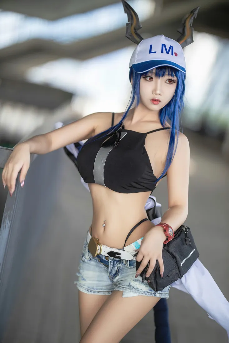 明日方舟假日威龙陈手机壁纸｜cosplay背景图片 - 鬼畜瑶在不在w「哲风壁纸」
