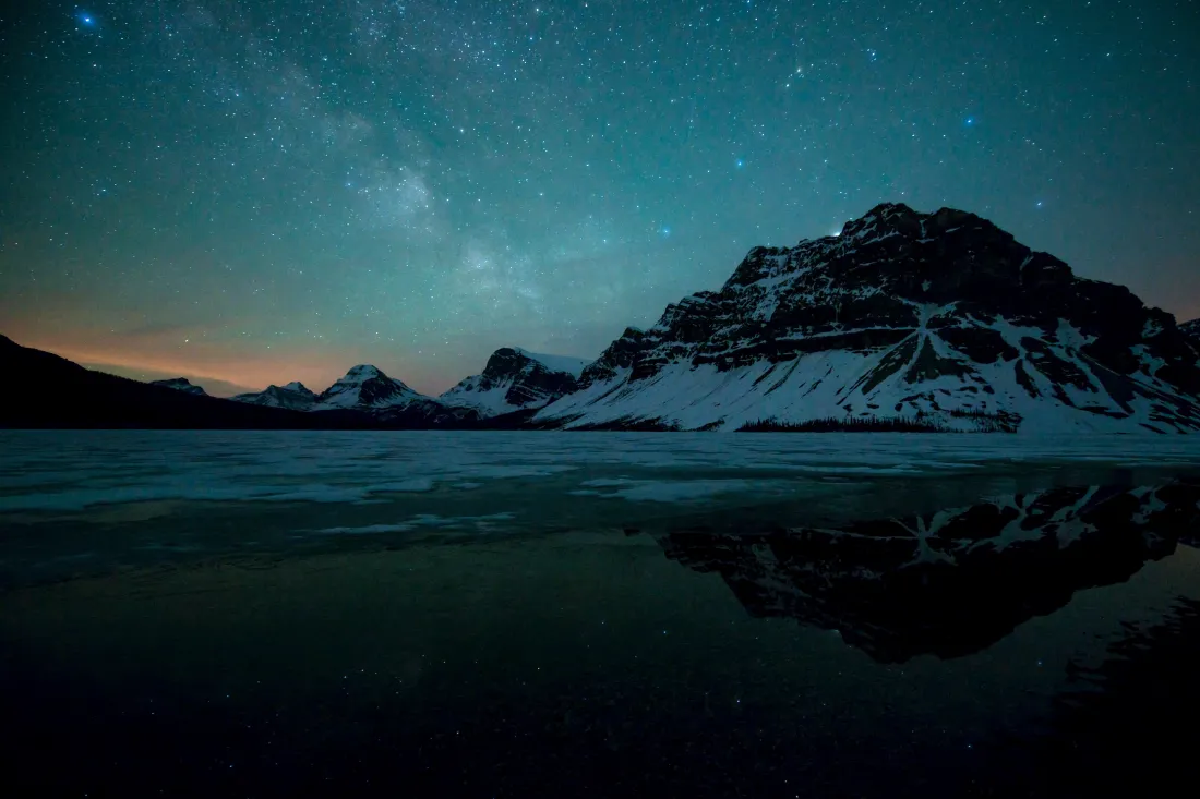 6k雪山星空壁纸｜湖面倒影背景图片 - 高画质自然风景「哲风壁纸」
