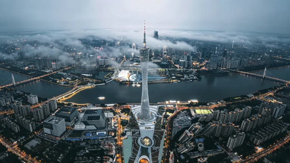 3k广州塔壁纸｜云海珠江城市背景图片 - 高空航拍风光「哲风壁纸」