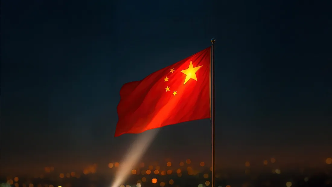 9k五星红旗壁纸｜夜景城市背景图片 - 爱国主题「哲风壁纸」
