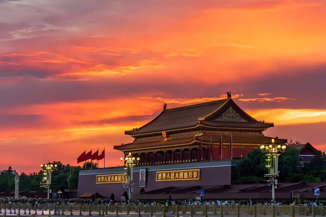 8k天安门壁纸｜晚霞落日背景图片 - 爱国主题城市风景「哲风壁纸」