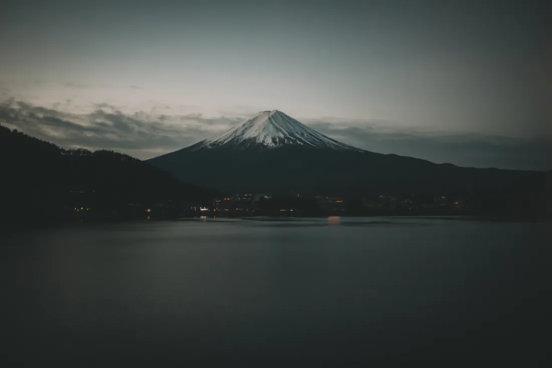 6k富士山壁纸｜山水湖泊背景图片 - 黄昏自然景色「哲风壁纸」