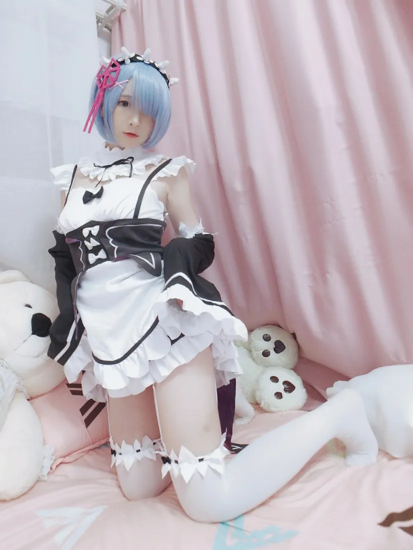 蕾姆手机壁纸｜女仆cosplay背景图片 - 古川kagura白丝写真「哲风壁纸」