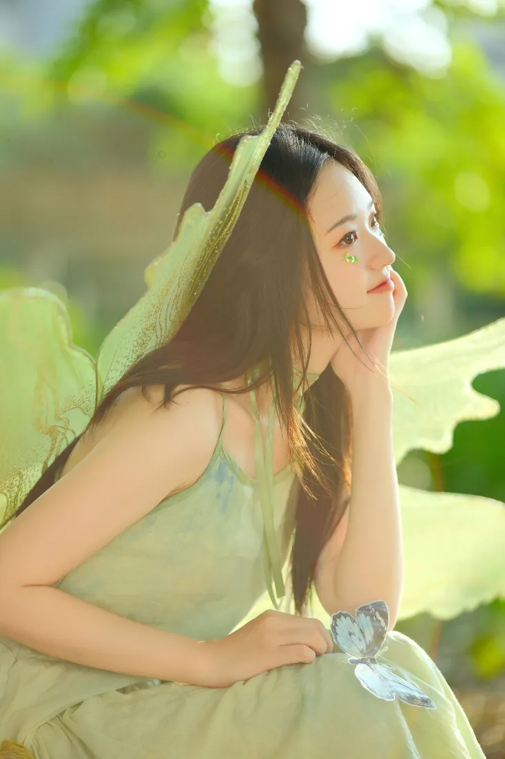 精灵美女手机壁纸｜森系户外背景图片 - 性感少女写真「哲风壁纸」