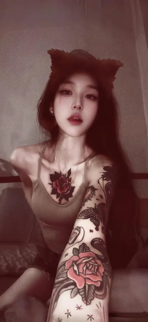 猫耳纹身美女手机壁纸｜花臂人像背景图片 - 玫瑰纹身「哲风壁纸」