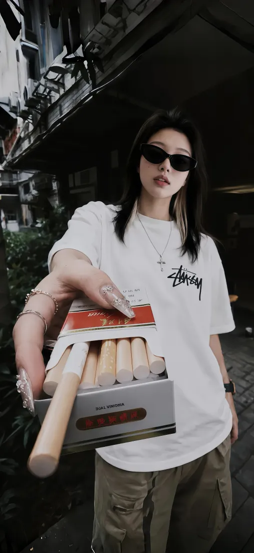 墨镜美女手机壁纸｜利群街拍背景图片 - 潮酷休闲「哲风壁纸」