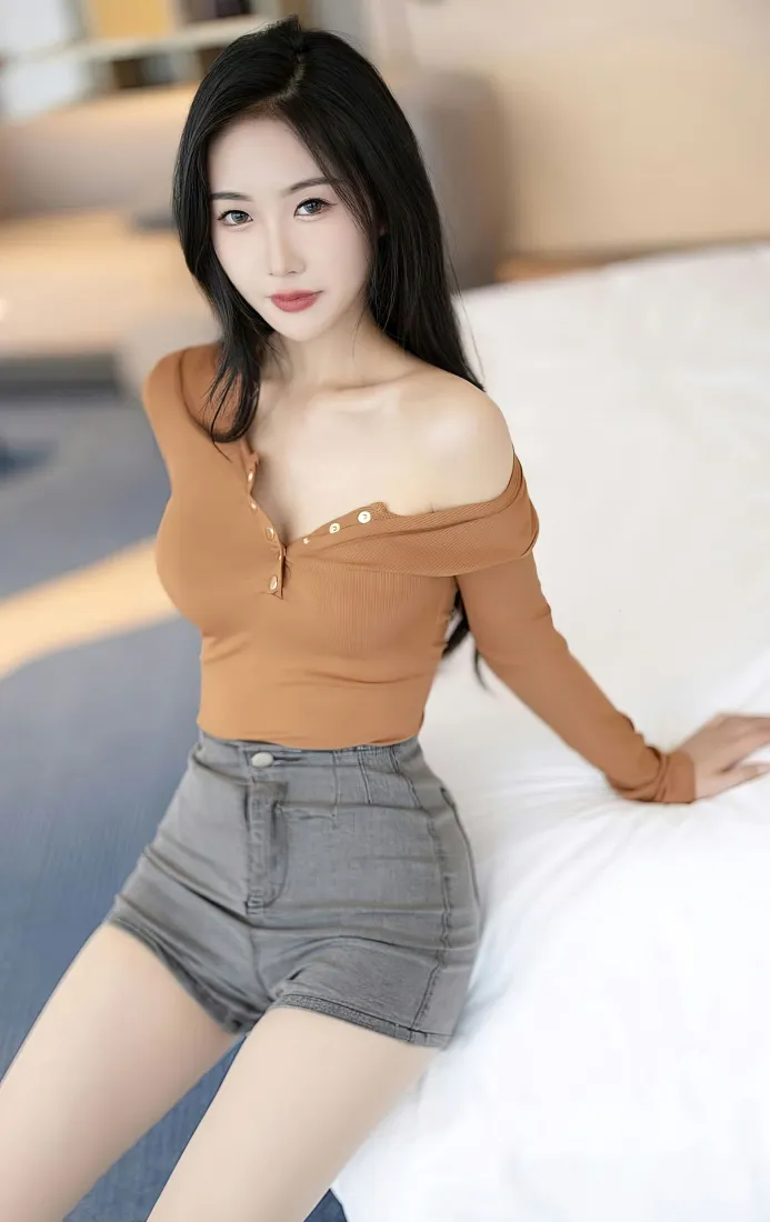 性感御姐手机壁纸｜露肩上衣背景图片 - 气质美女穿搭「哲风壁纸」