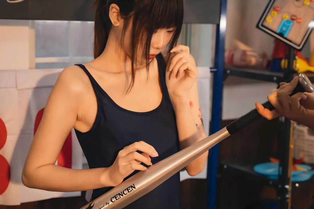 7k少女写真壁纸｜教室场景背景图片 - 甜酷人像「哲风壁纸」