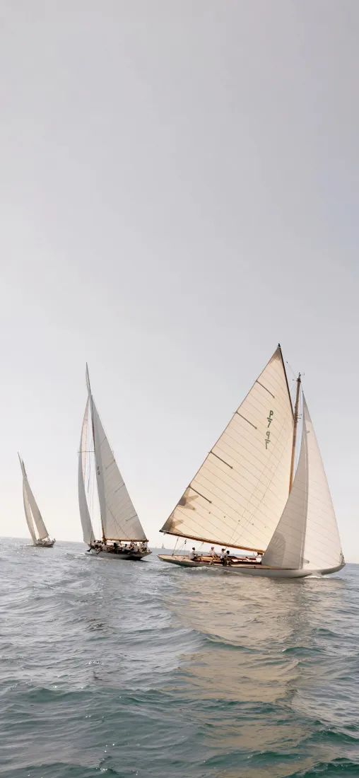 帆船手机壁纸｜海洋天空海面背景图片 - 出海航行海上风光「哲风壁纸」