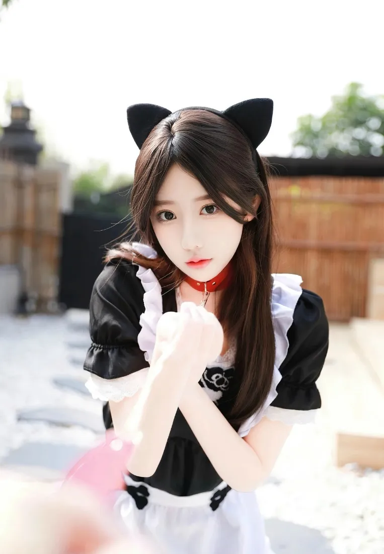 女仆装猫耳美女手机壁纸｜户外清新背景图片 - 甜美写真「哲风壁纸」