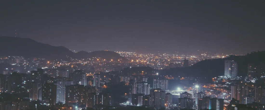 3k城市夜景壁纸｜都市风光背景图片 - 俯瞰万家灯火「哲风壁纸」