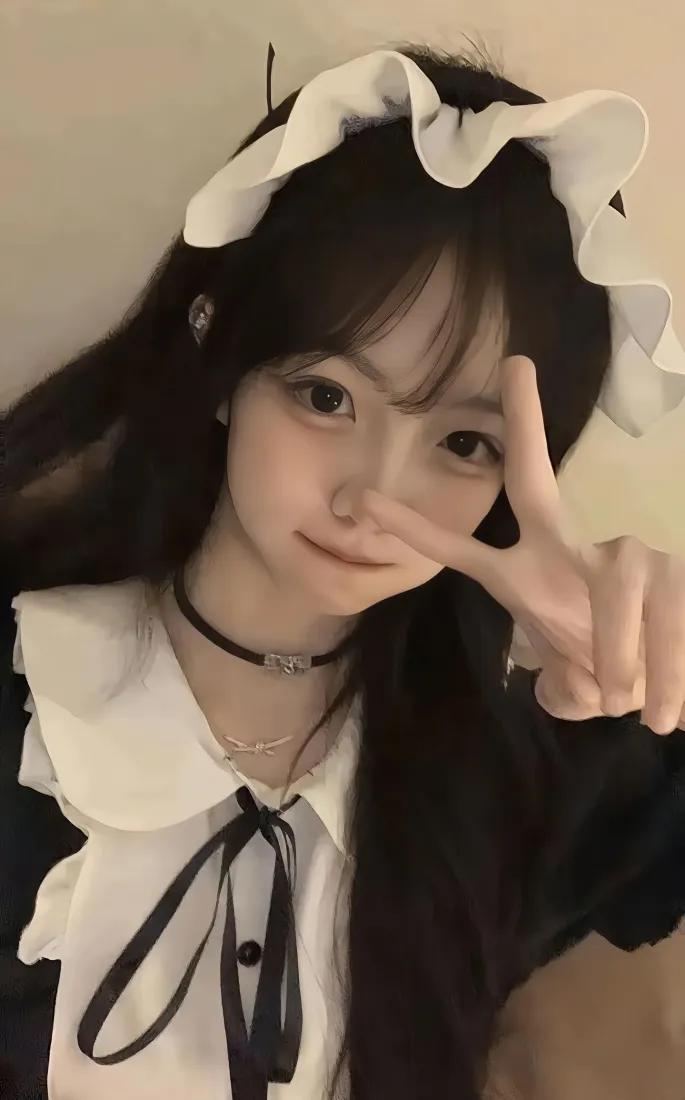 软萌女仆装少女手机壁纸｜甜美元气女生背景图片 - 可爱自拍「哲风壁纸」