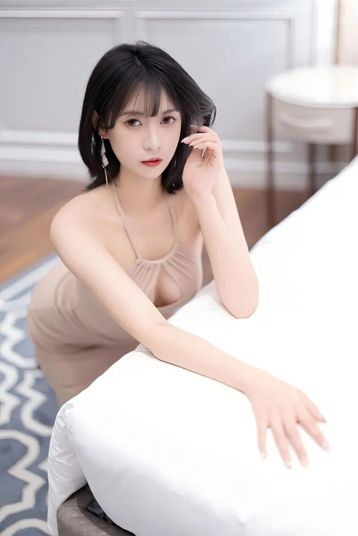 性感模特手机壁纸｜居家室内背景图片 - 氛围感美女写真「哲风壁纸」