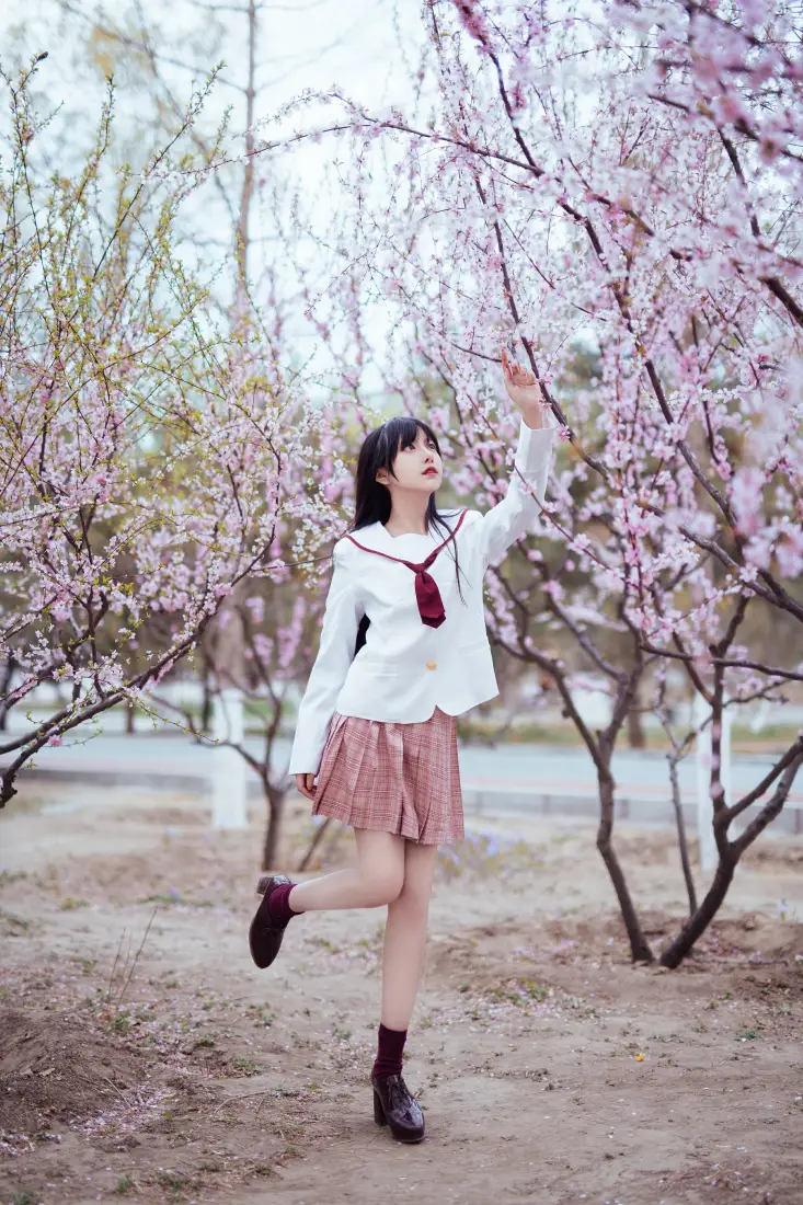 Shika小鹿鹿手机壁纸｜白色JK少女背景图片 - 樱花春日写真「哲风壁纸」