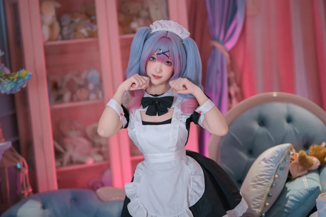 6k粉蓝双马尾女仆少女壁纸｜粉色甜美背景图片 - 可爱cos「哲风壁纸」