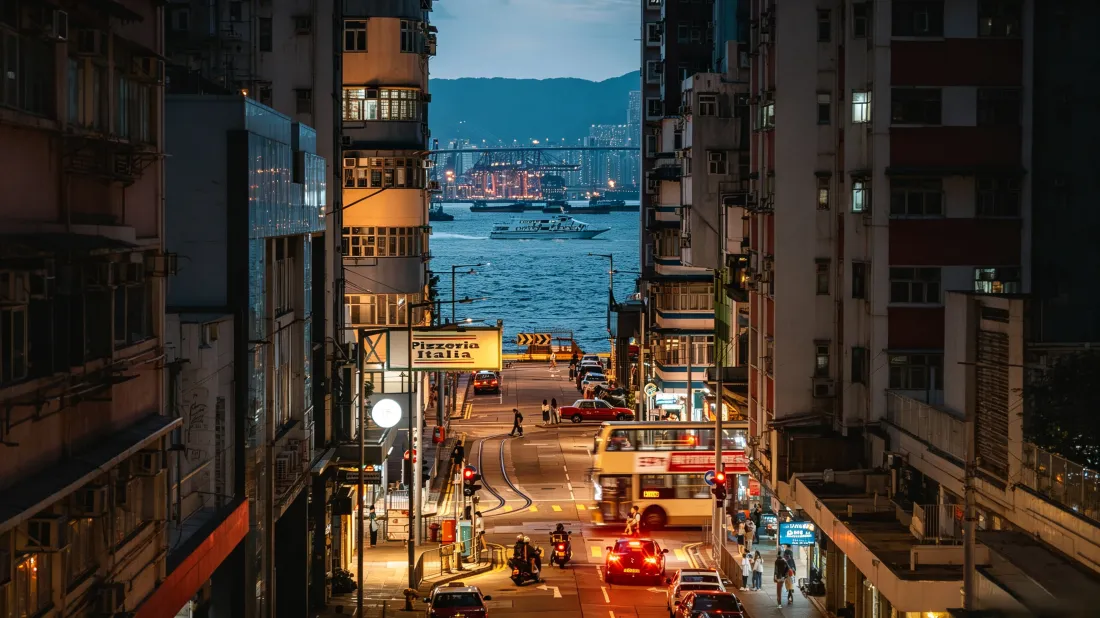 3k香港街景壁纸｜滨海黄昏背景图片 - 治愈氛围感城市风光「哲风壁纸」