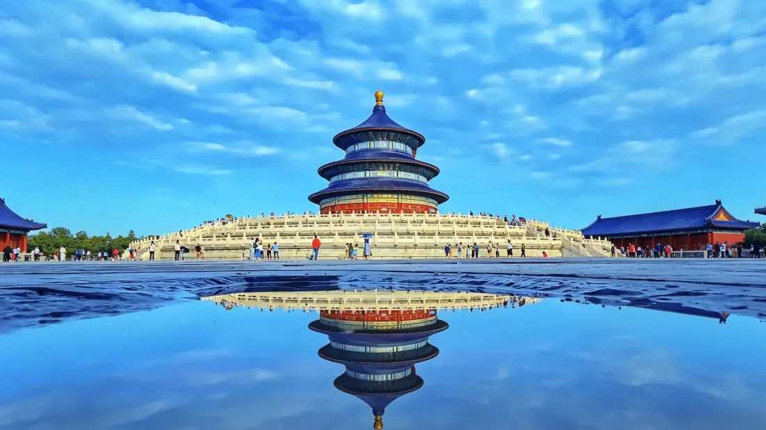 3k天坛壁纸｜蓝天白云倒影背景图片 - 北京地标古建筑「哲风壁纸」