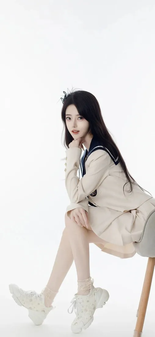 JK美女手机壁纸｜纯白背景图片 - 清纯养眼「哲风壁纸」