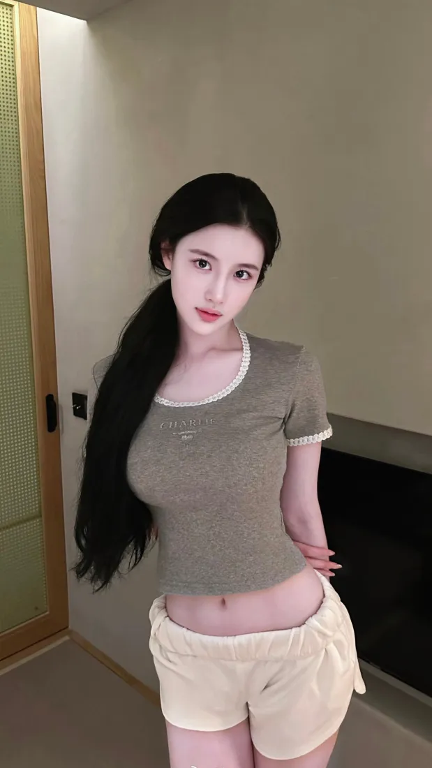 高颜值美女手机壁纸｜居家休闲穿搭背景图片 - 气质甜美可人「哲风壁纸」
