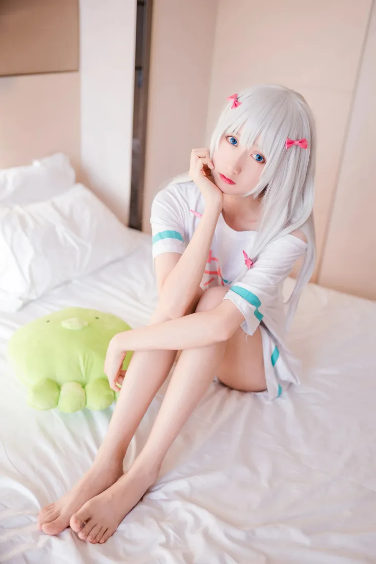 和泉纱雾手机壁纸｜cosplay床景 - 木绵绵OwO埃罗芒阿老师「哲风壁纸」