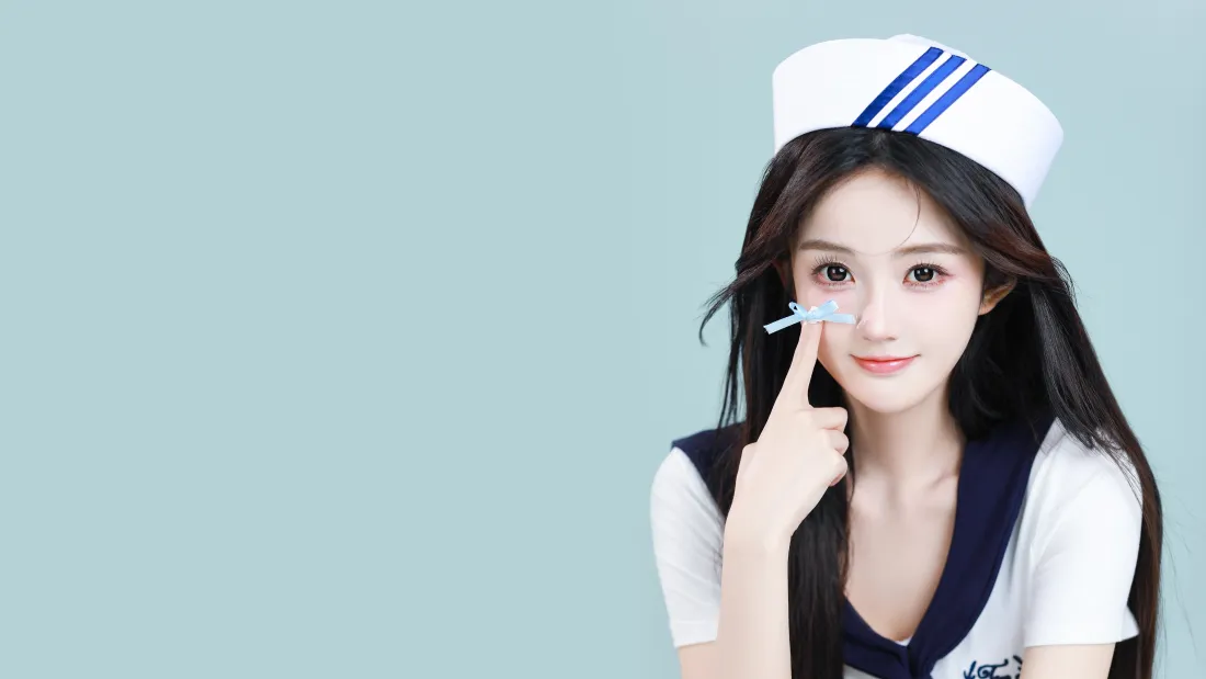 4k水手服少女壁纸｜浅蓝背景图片 - 清纯甜美女神「哲风壁纸」