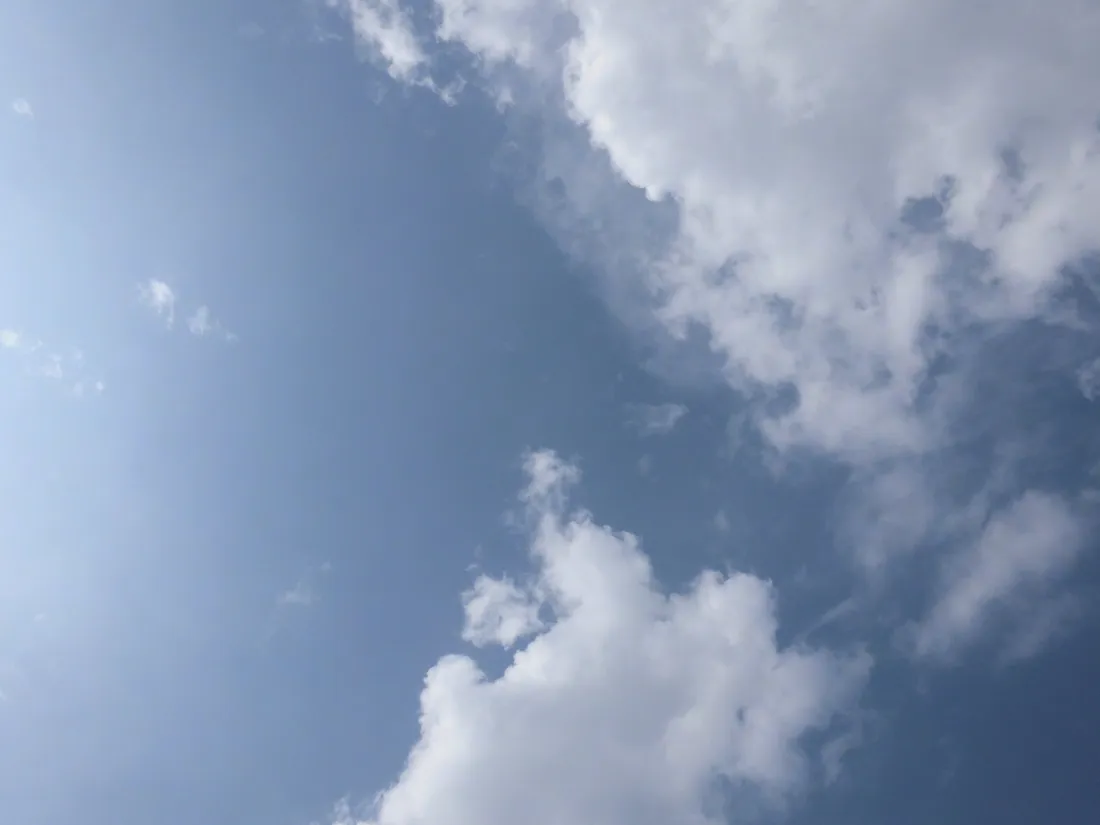 5k蓝天白云壁纸｜晴空背景图片 - 治愈清新天空景观「哲风壁纸」