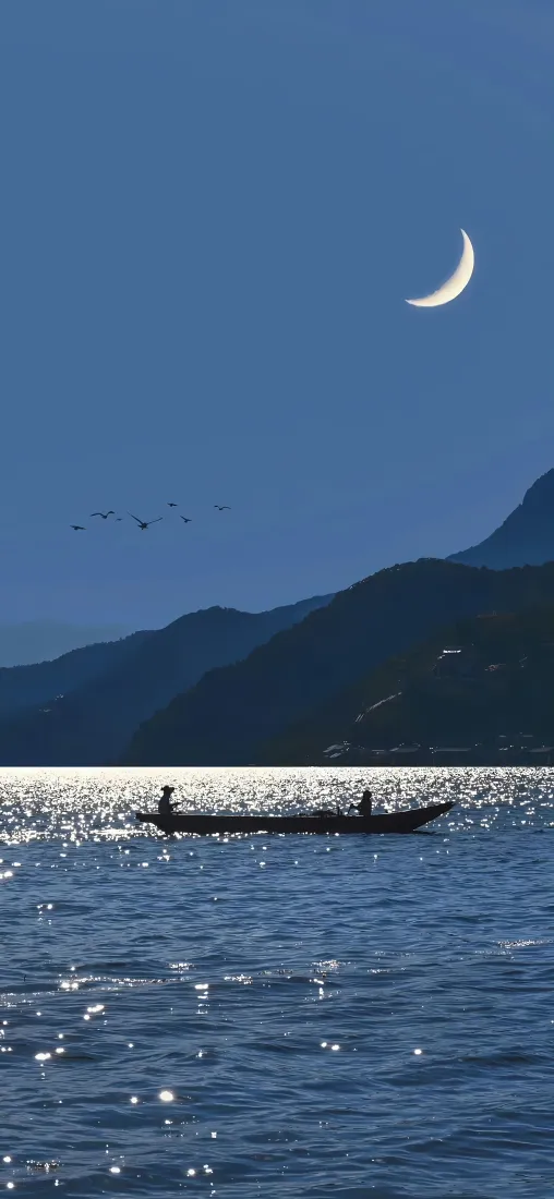 湖景帆船手机壁纸｜月夜远山背景图片 - 静谧湖光水色「哲风壁纸」