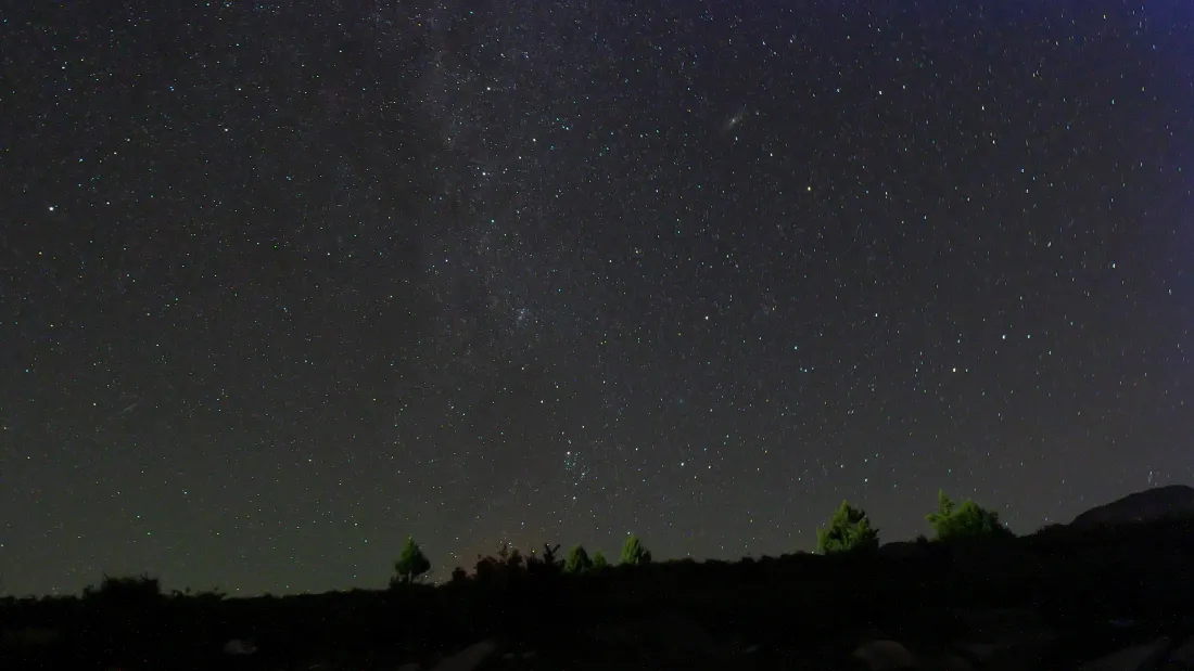 6k星空壁纸｜夜空背景图片 - 银河繁星天文夜景「哲风壁纸」