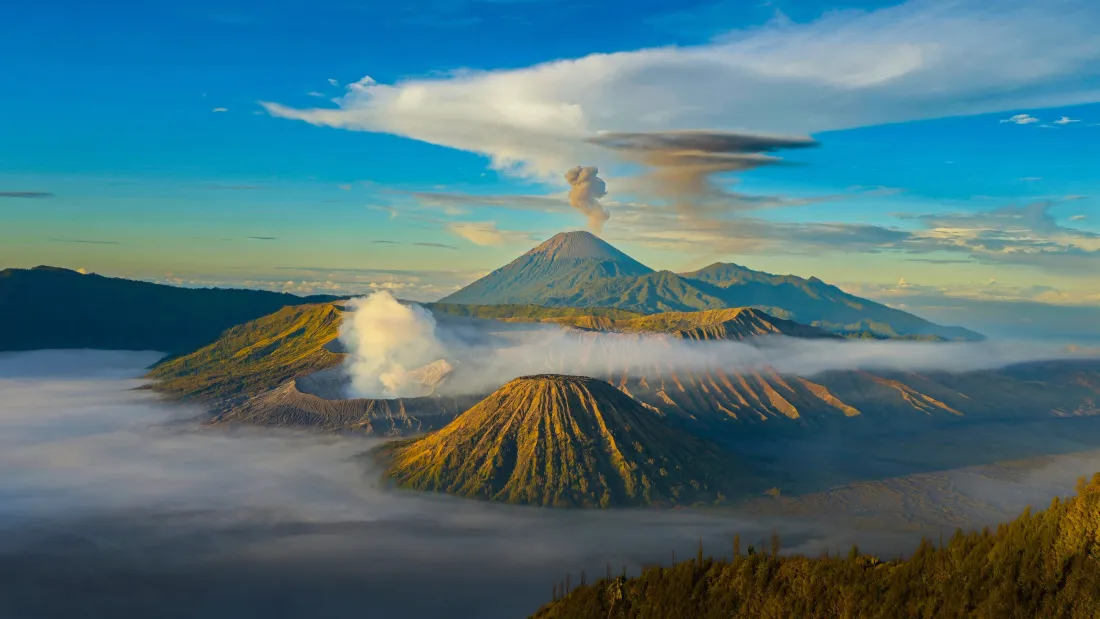 6k布罗莫火山壁纸｜云海日出背景图片 - 火山群自然景观「哲风壁纸」
