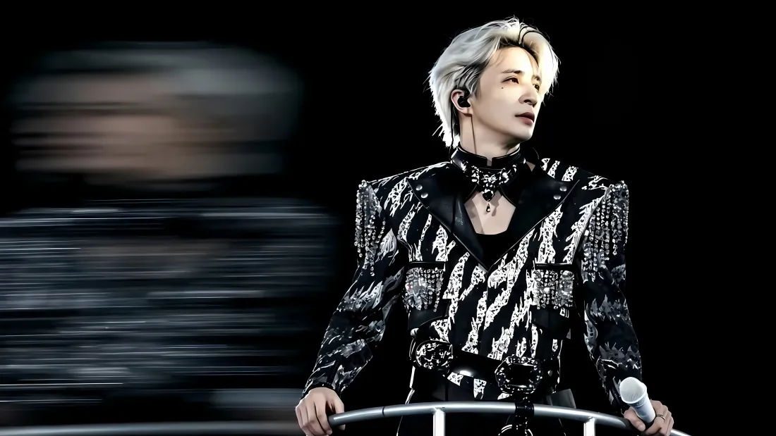 5k薛之谦壁纸｜白发舞台背景图片 - 演唱会亮片西装「哲风壁纸」