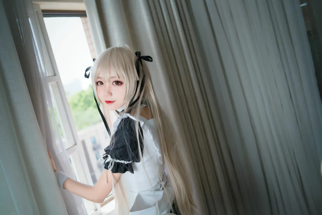 8k春日野穹壁纸｜女仆白丝背景图片 - 五更百鬼穹妹cosplay「哲风壁纸」