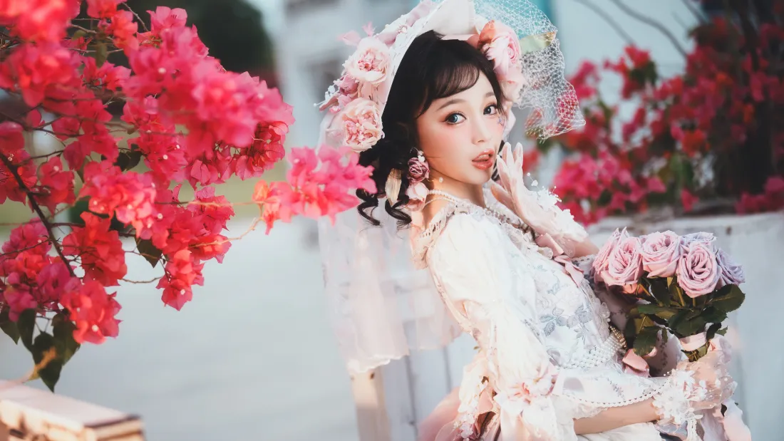 4k洛丽塔少女壁纸｜粉白洋装背景图片 - 花簇少女写真「哲风壁纸」