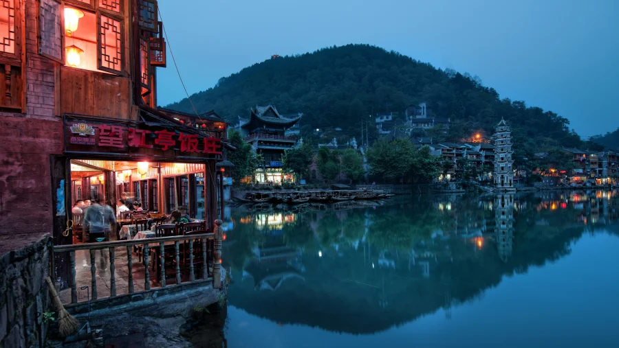 4k建筑壁纸-丘陵壁纸-餐厅-摄影「哲风壁纸」